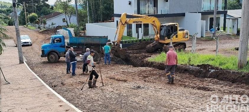 Obras de melhorias são realizadas em Planalto
