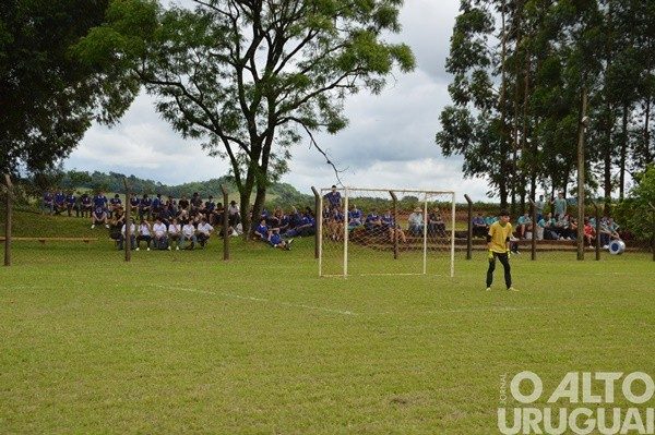 Campo do Guarani recebe encontro estadual de Casas Familiares Rurais