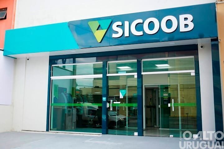 Sicoob leva ao Itaipu Rural Show soluções para o agronegócio