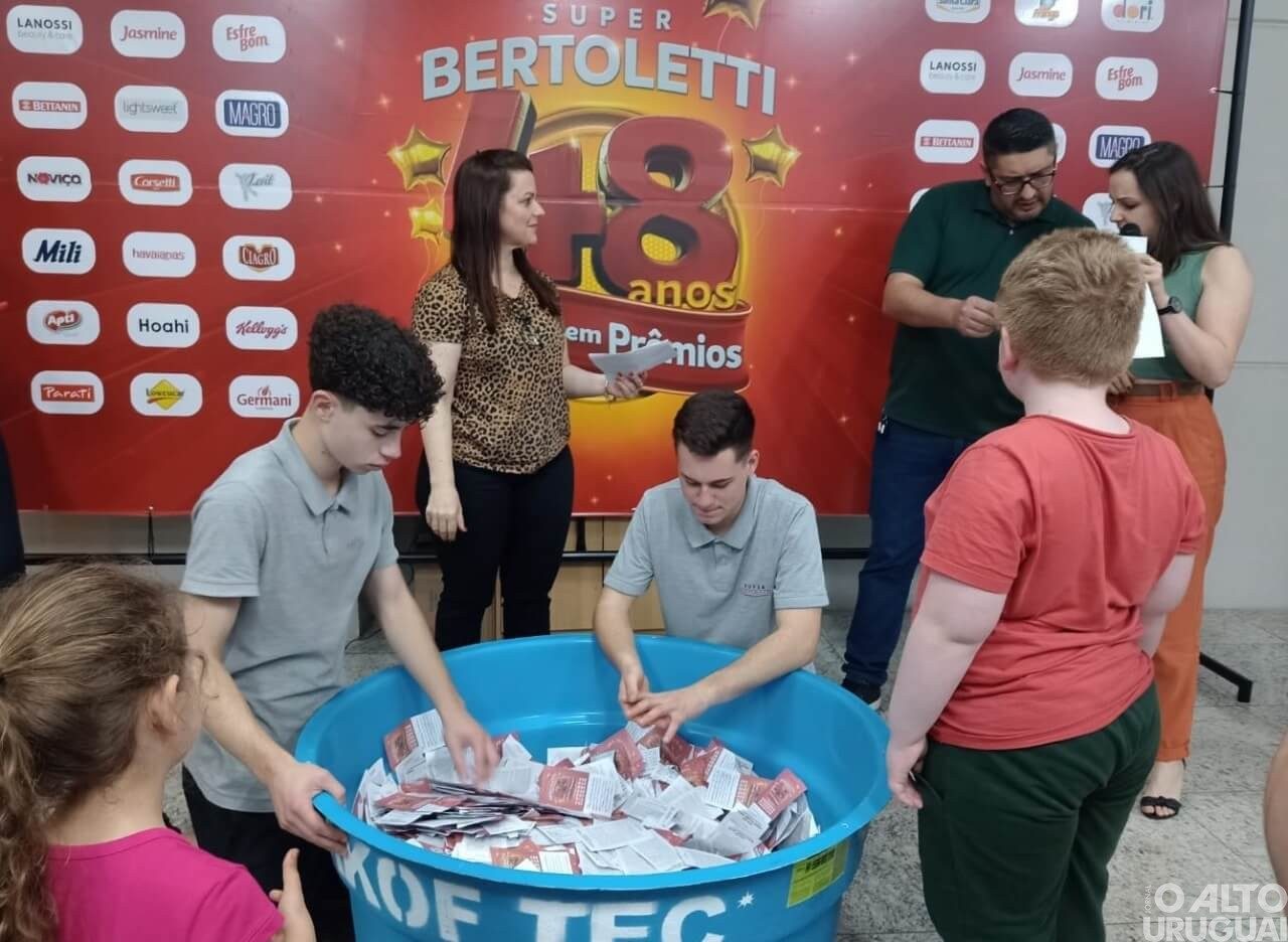 Super Bertoletti realiza terceiro sorteio da campanha neste sábado