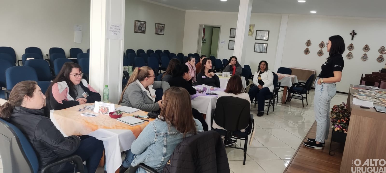 Profissionais da educação recebem formação em Vista Alegre