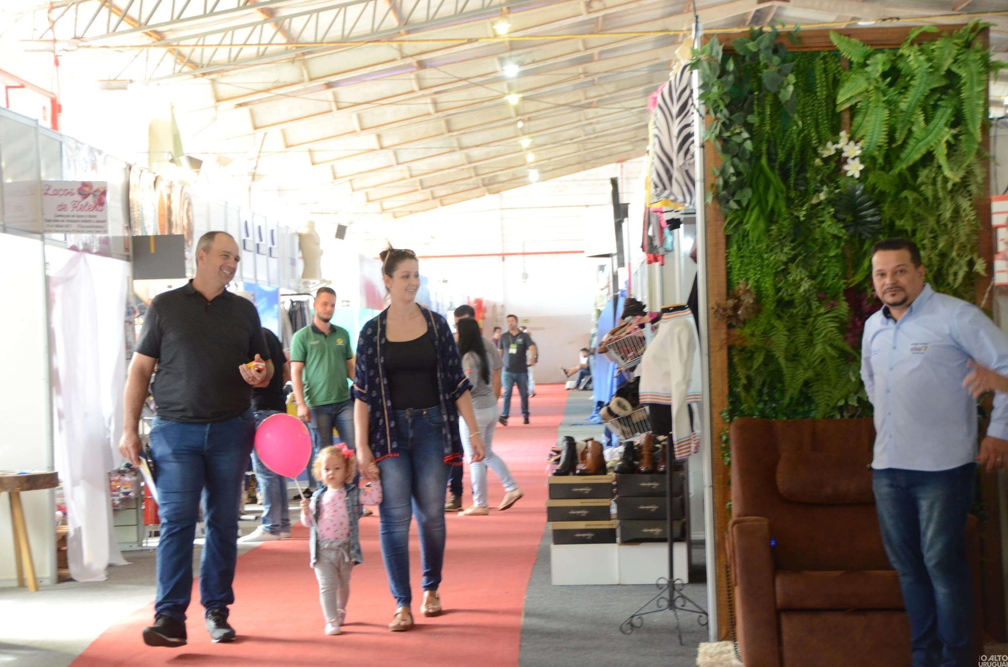 Pavilhões abrem para exposição na Expofred 2022