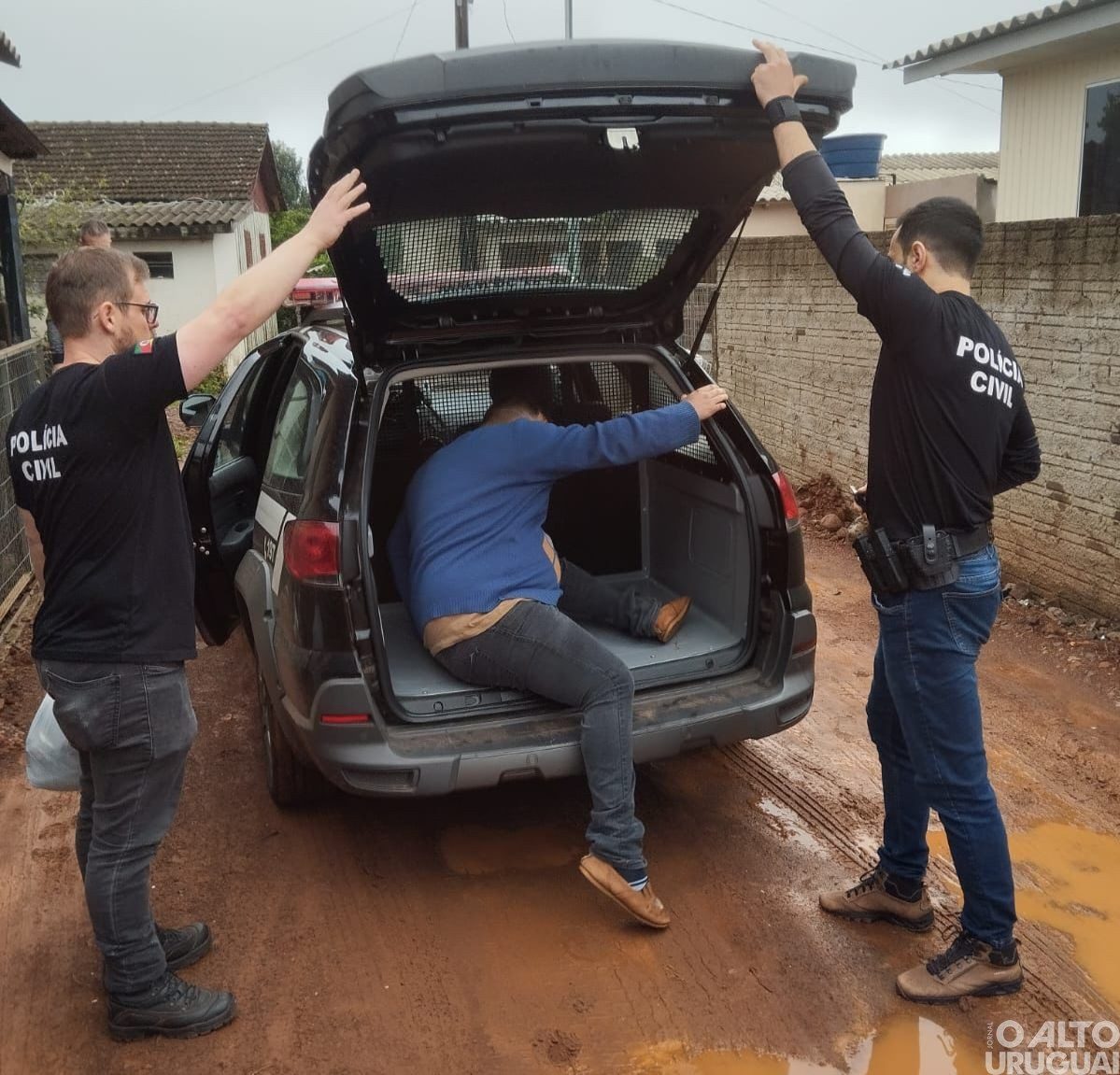 Seis pessoas estão presas pelo homicídio ocorrido em frente à Assistência Social de FW