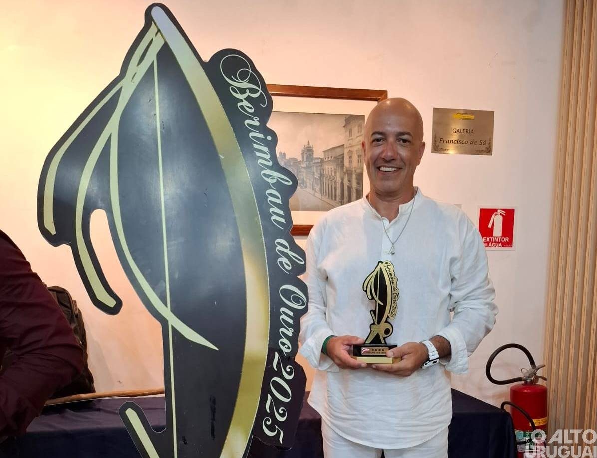 Lucimauro Fernandes conquista o troféu “Berimbau de Ouro”
