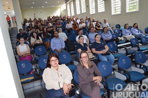 Digifred reúne clientes na URI/FW para atualizações contábeis e tributárias