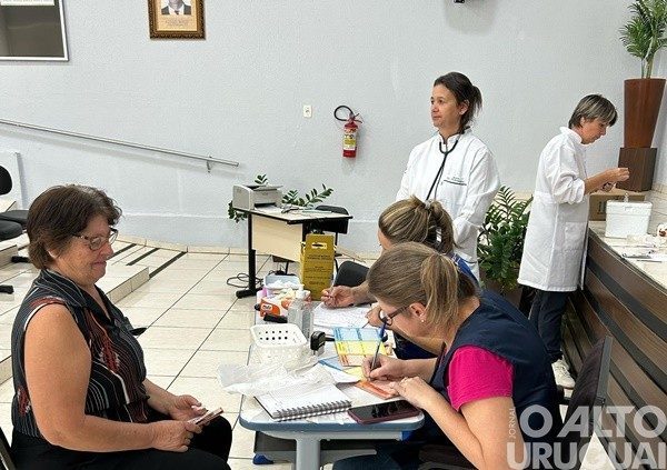 Grupos de Hipertensos e Diabéticos de Cristal do Sul atendem mais de 200 pessoas