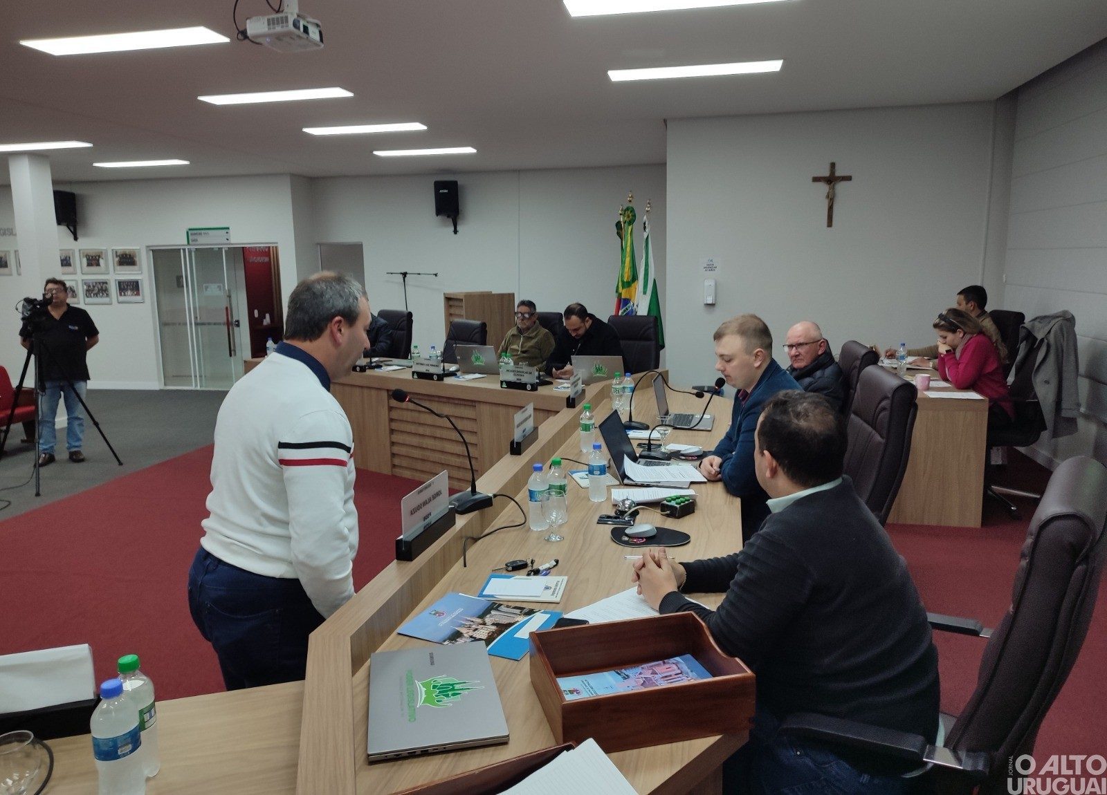 Legislativo de FW: vereador suplente Belchior Calegari toma posse