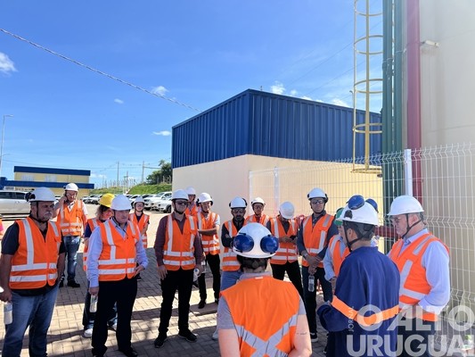 JBS apresenta a estrutura da fábrica de ração em Seberi