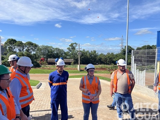 JBS apresenta a estrutura da fábrica de ração em Seberi