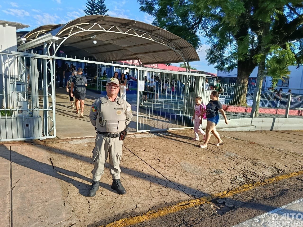 37º BPM reforça policiamento na Operação Volta às Aulas