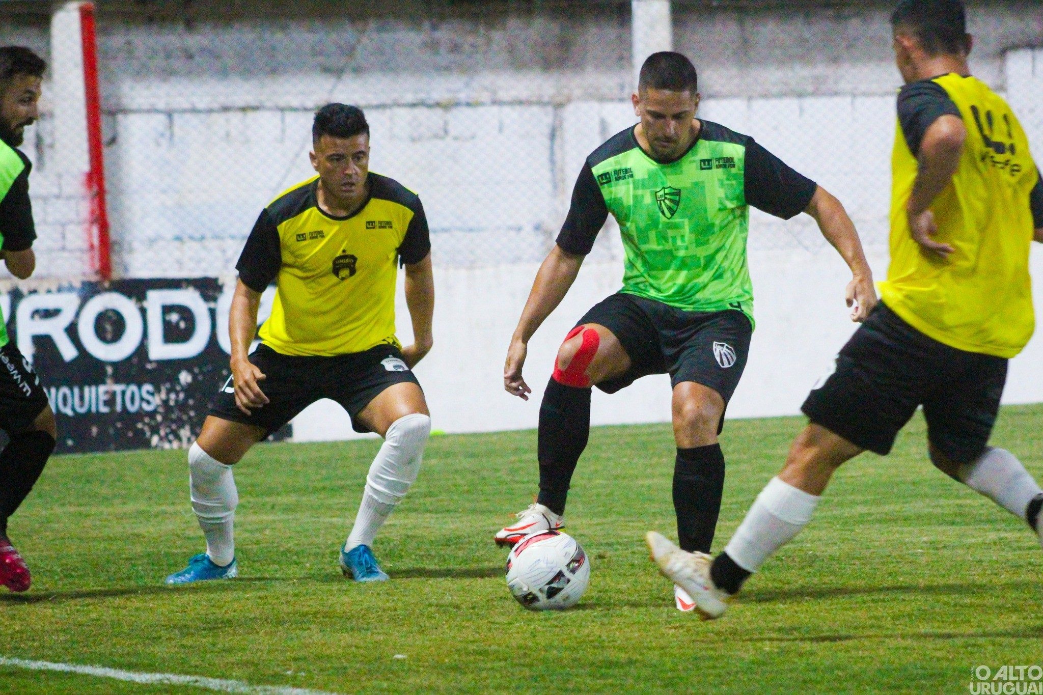 União-FW vence São Luiz em primeiro jogo-treino da pré-temporada
