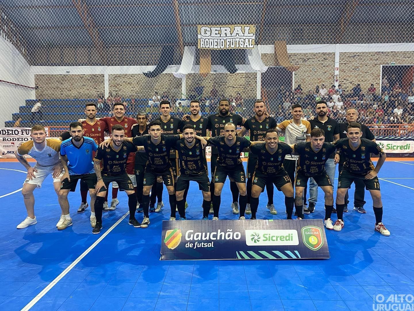 Rodeio Futsal vence em casa e se classifica para a semifinal do Gauchão