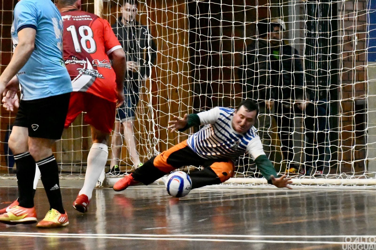 13 jogos marcam mais um final de semana no Municipal de Futsal de Caiçara