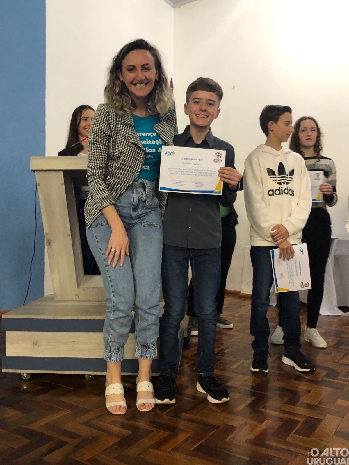 Estudantes de Rodeio Bonito participam da final do Concurso de Oratória nas Escolas