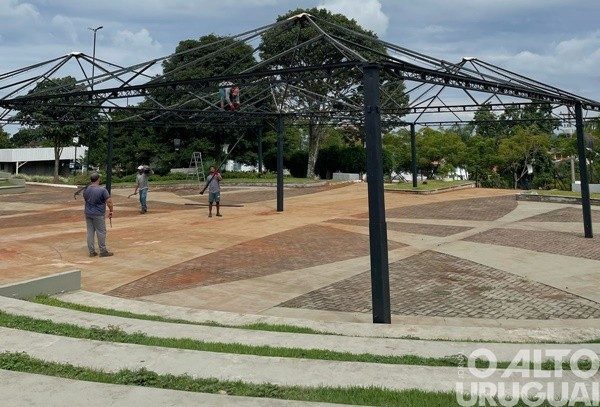 Prefeitura de Taquaruçu do Sul dá início à estruturação de mais uma edição da Feira do Peixe