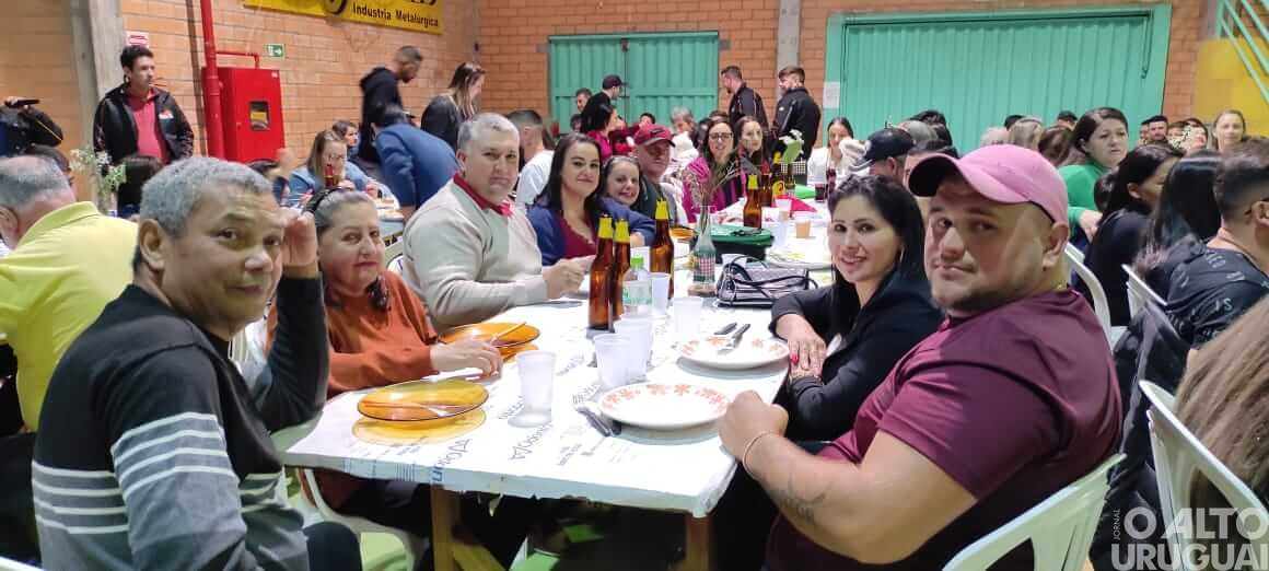 Mais de 800 pessoas participam do Jantar das Massas em FW