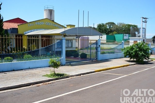 Divulgado edital de cadastro para vagas em creches municipais de FW