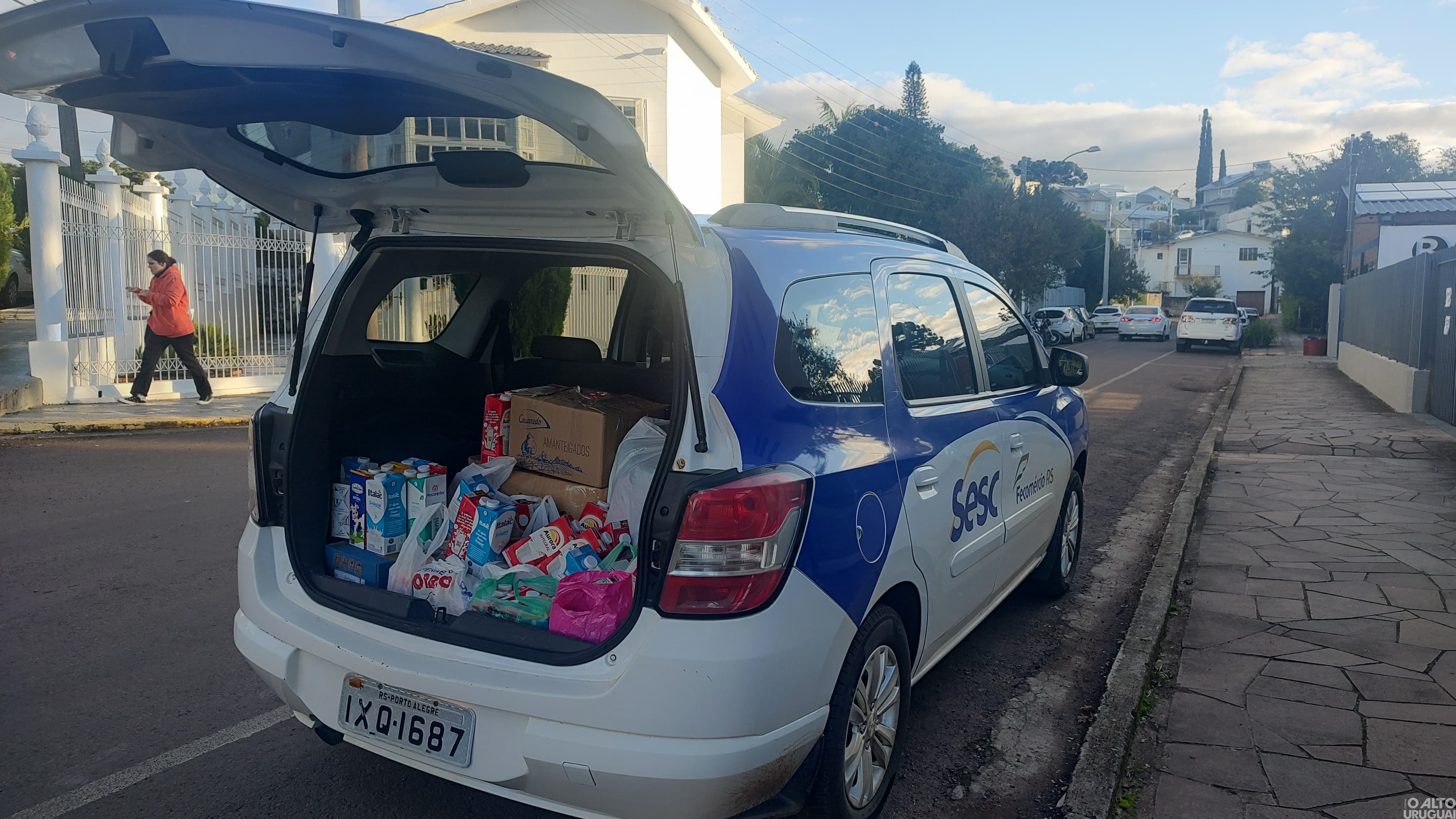 Sesc arrecada 12 toneladas de alimentos e mais de 20 mil litros de leite no Estado durante o Dia do Desafio