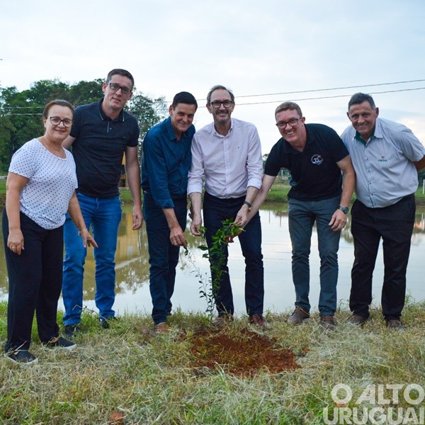 Cresol Raiz inaugura usina solar em Frederico Westphalen