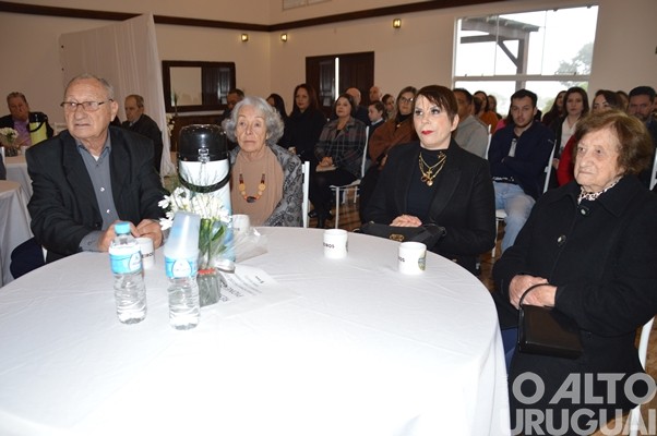 Câmara de Vereadores de Seberi homenageia pioneiros