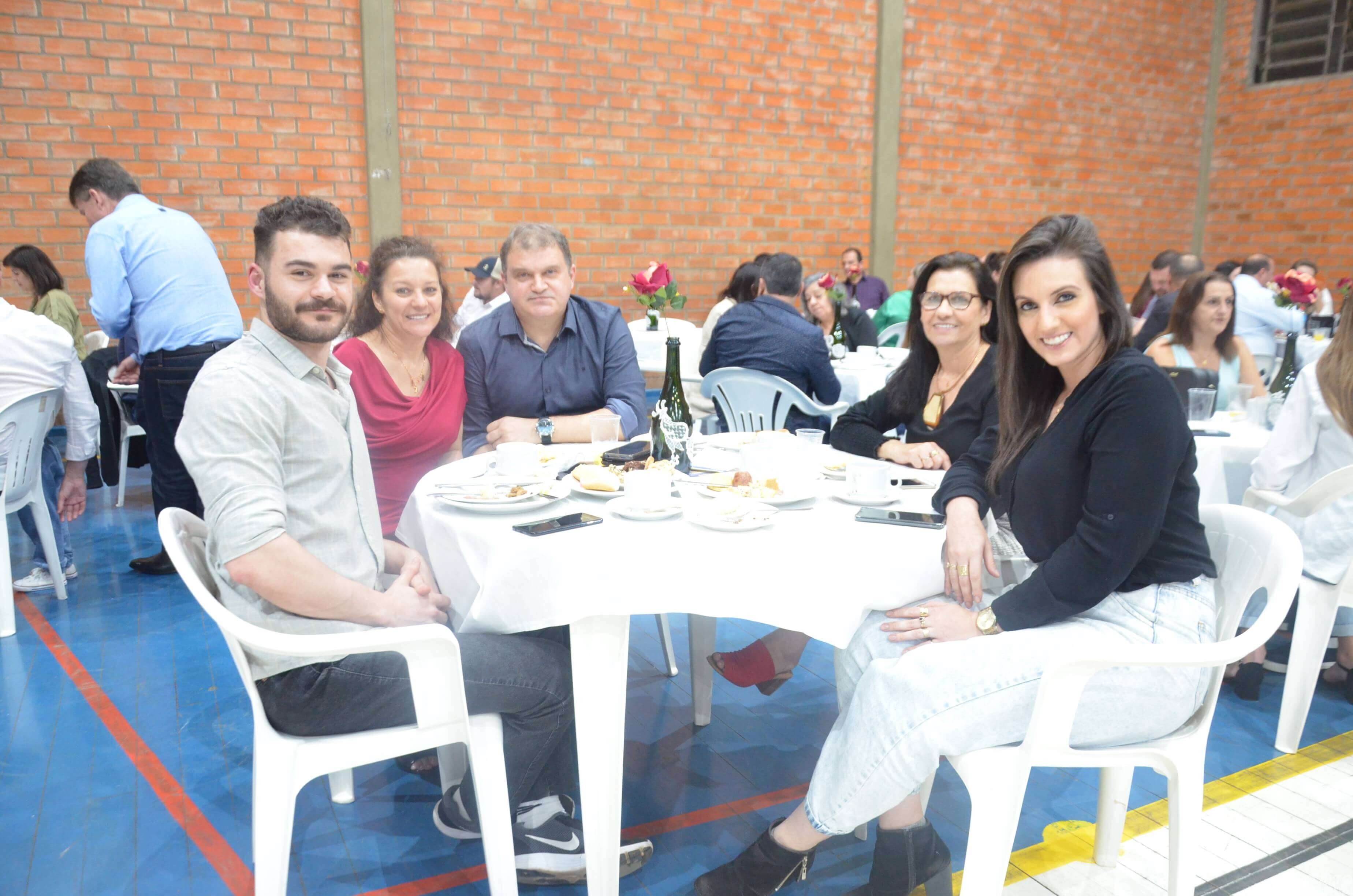 16º Café Colonial do Rotary Barril reúne cerca de 410 pessoas