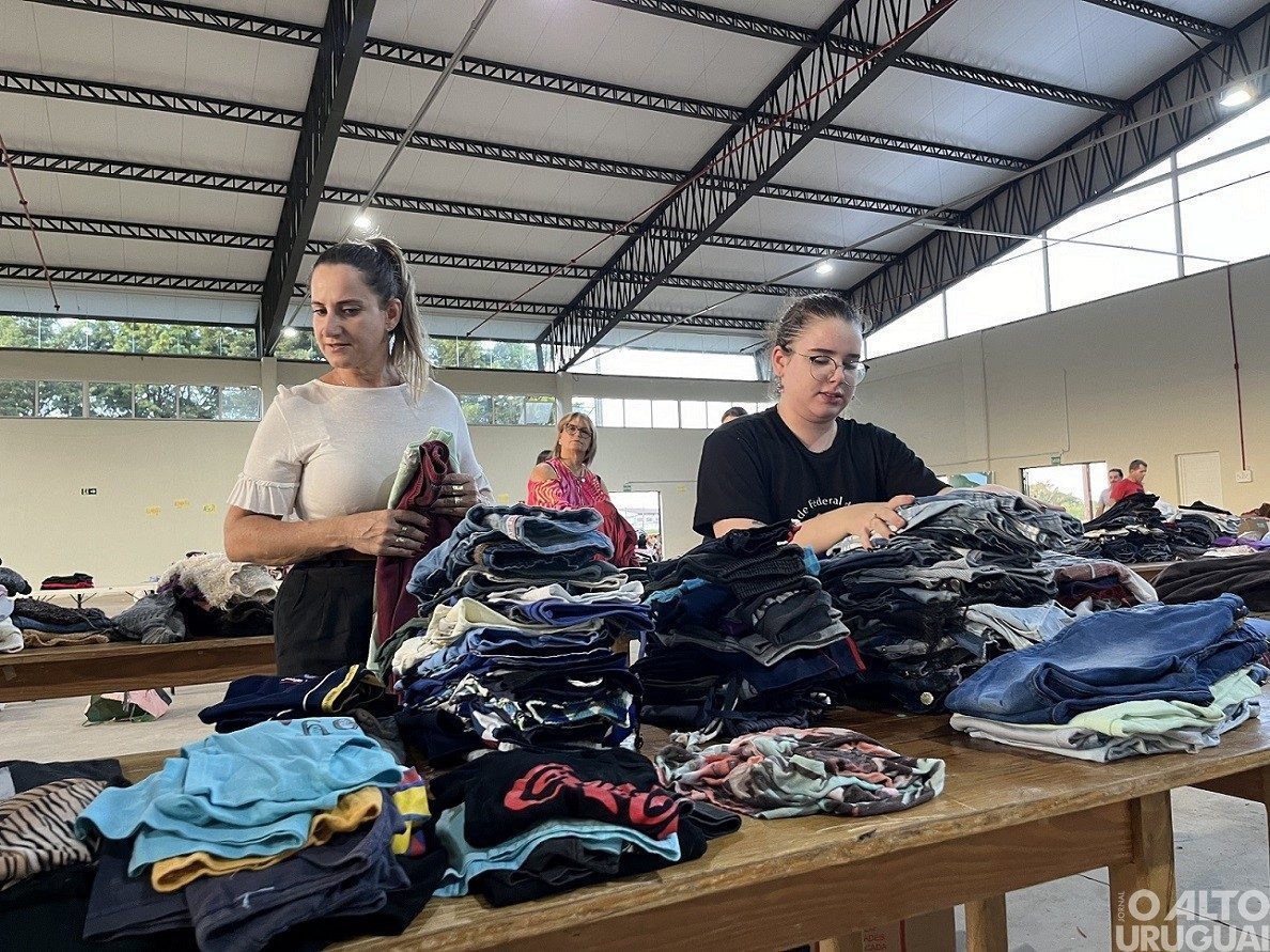 FW encaminha mais de duas mil cestas básicas aos municípios atingidos