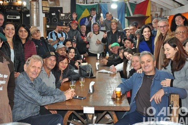 Grupo de argentinos participa de integração em FW