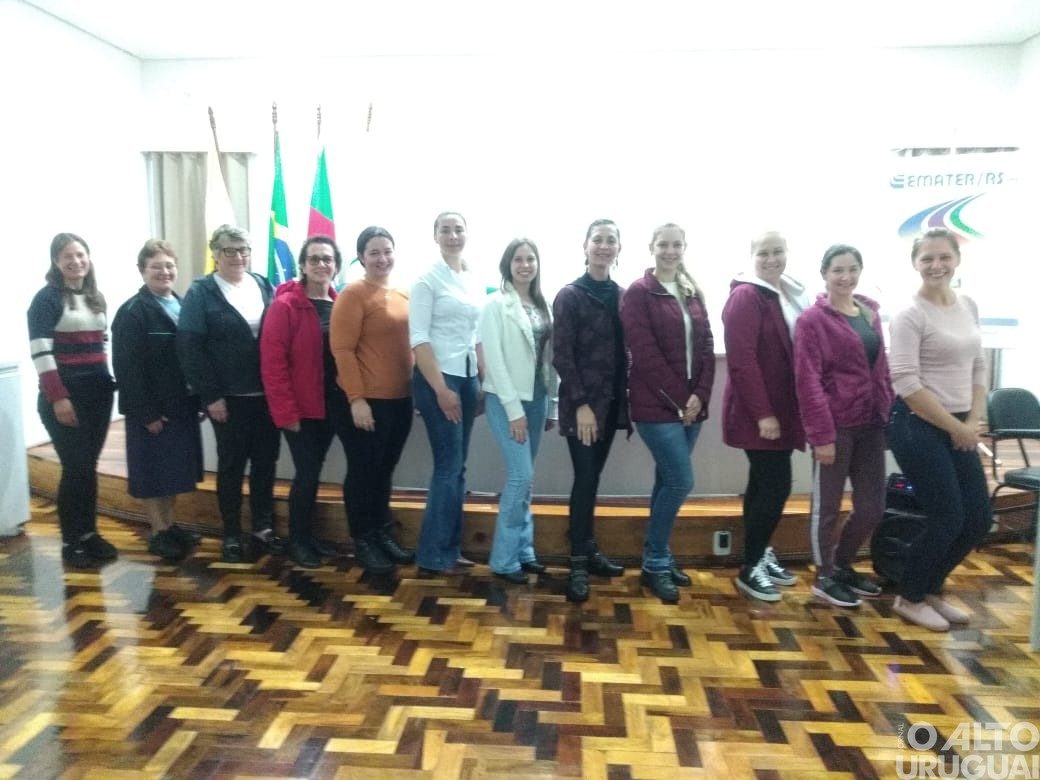 Conselheiras de alimentação participam de capacitação em Planalto