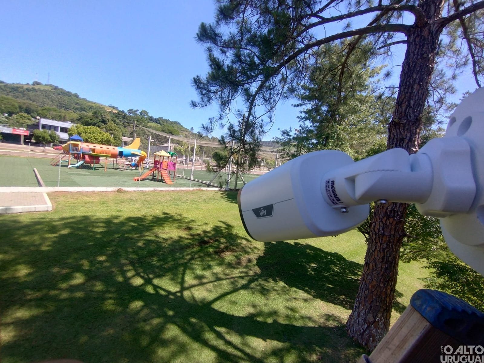 Vicente Dutra instala sistema de monitoramento avançado na Praça Ítalo Dal Paz