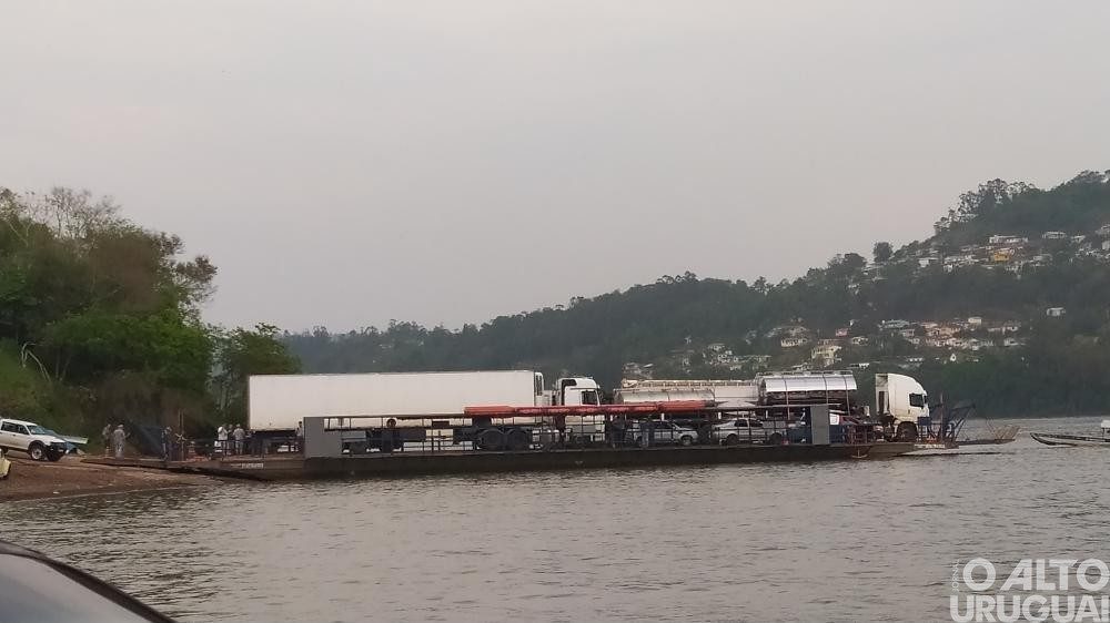 Travessia na balsa de Itapiranga é retomada
