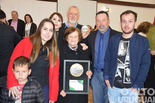 Câmara de Vereadores de Seberi homenageia pioneiros