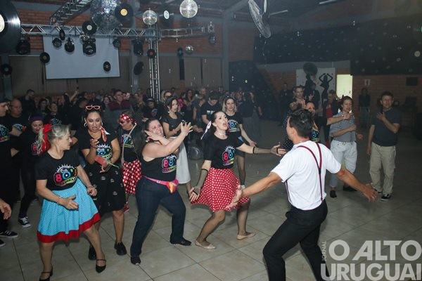 Movimento Los 80´s forma primeira turma em Erval Seco