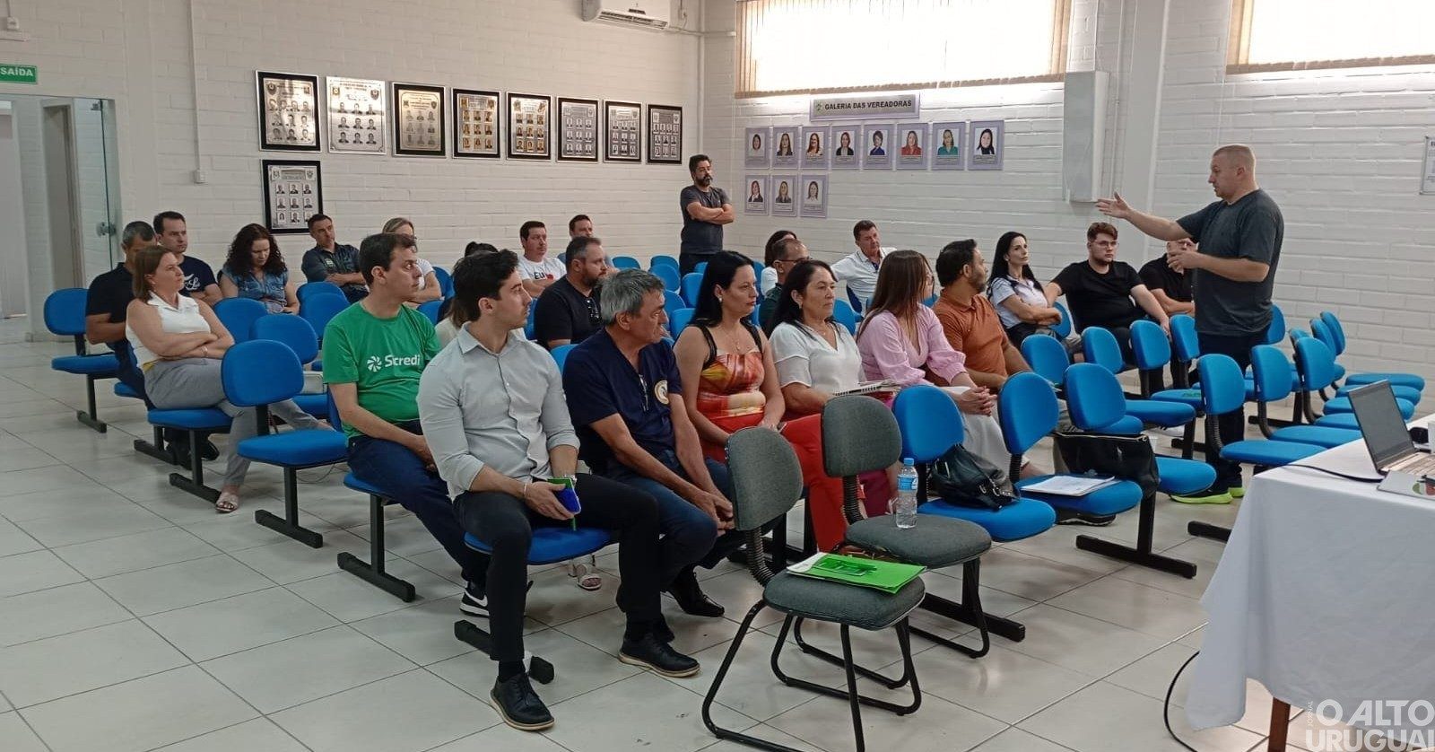 Codemau participa de assembleia da Atap durante a Expopedras 2026