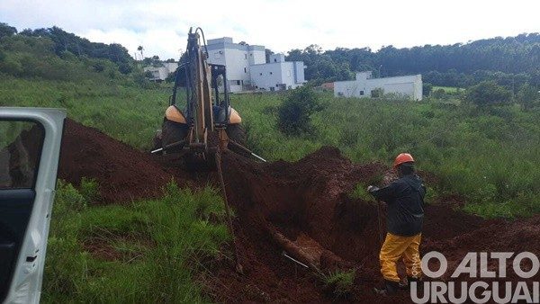 Abastecimento de água será normalizado na noite desta sexta-feira em FW e Caiçara