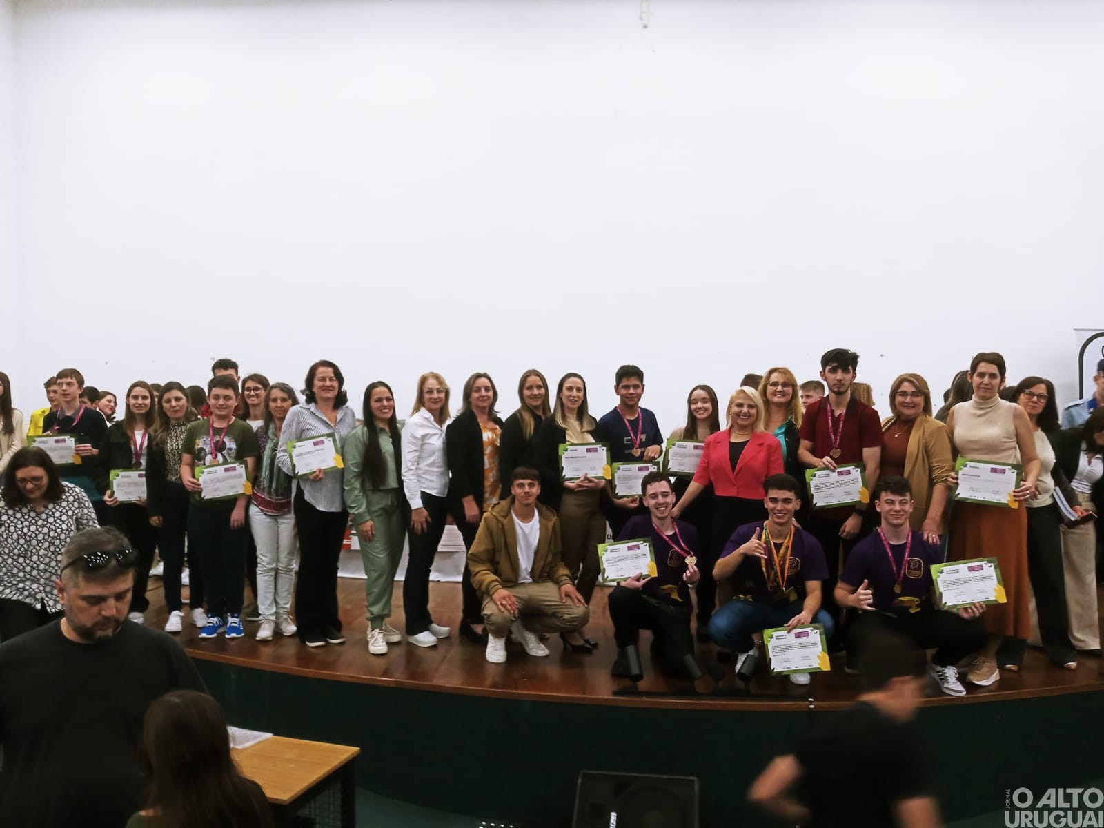 Estudantes da 20ª CRE recebem premiações da 18ª OBMEP