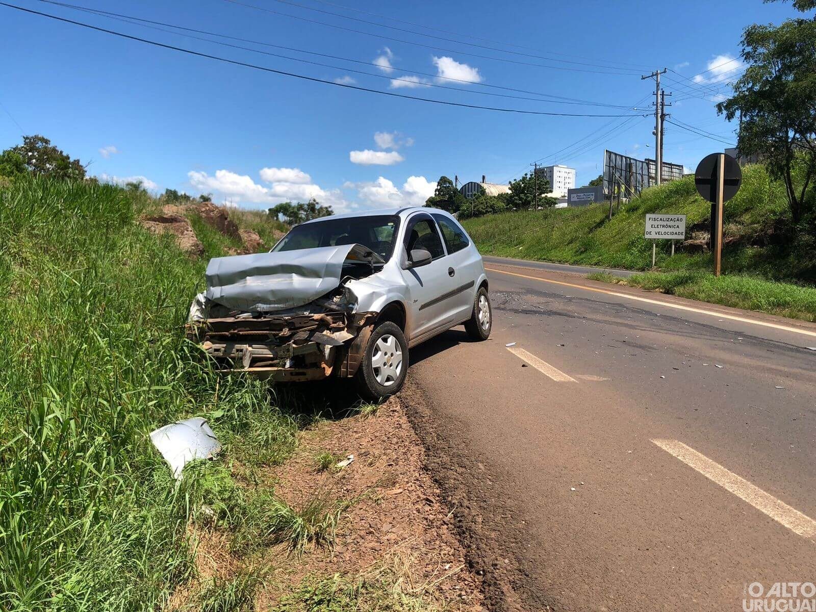 Engavetamento é registrado na BR-386 em FW