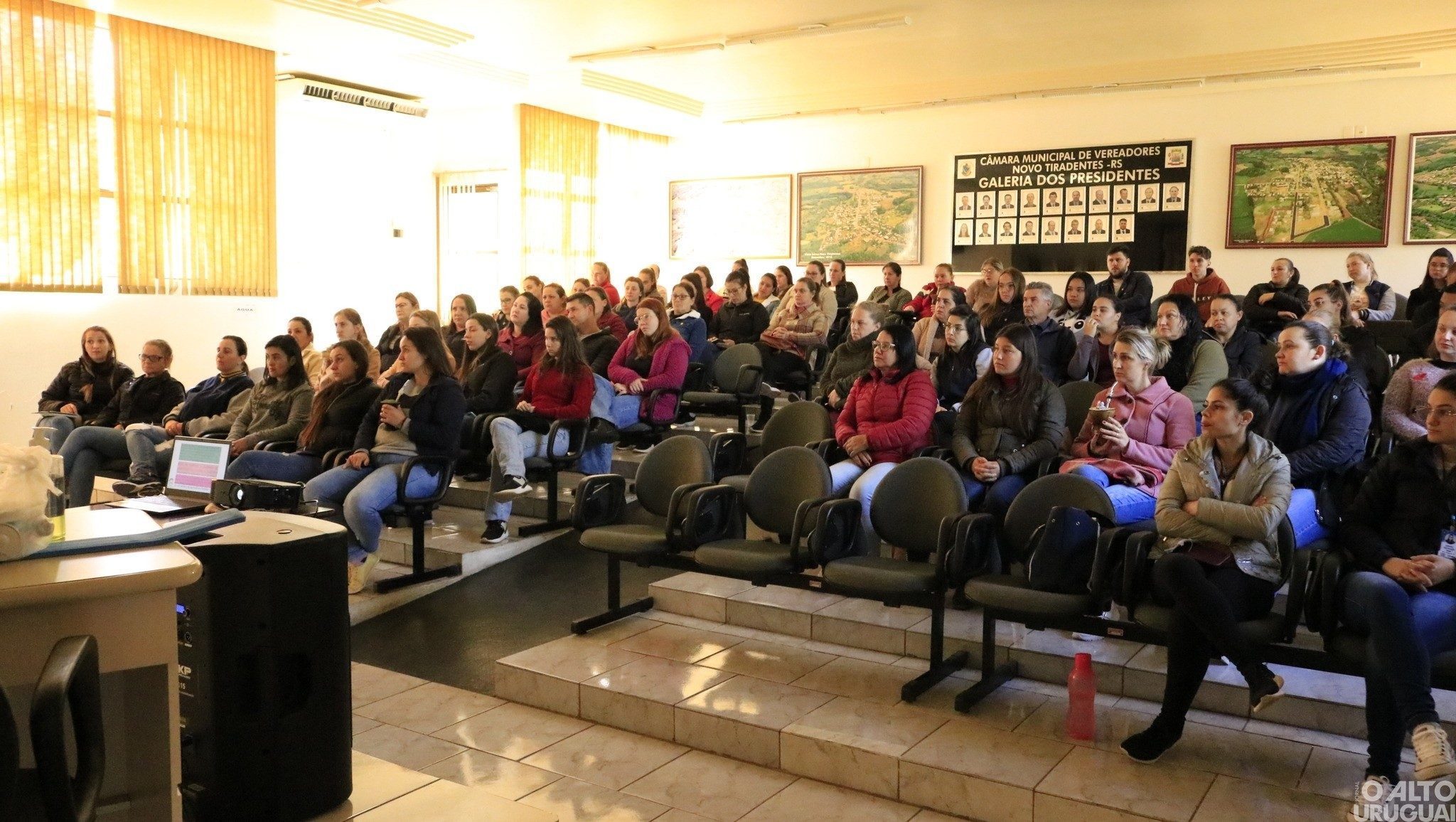 Merenda escolar e primeiros socorros são tema de capacitação em Novo Tiradentes