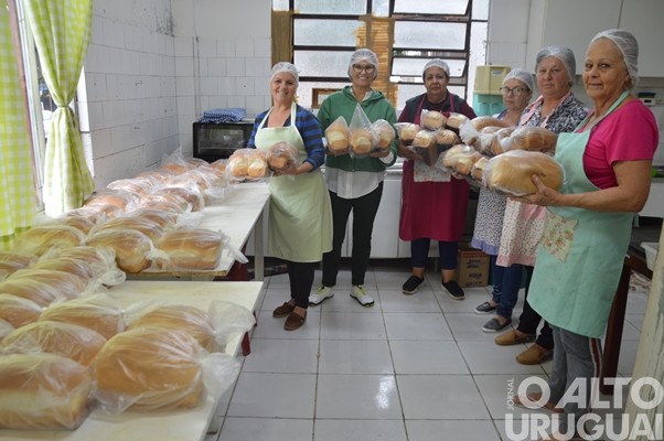 FW vai enviar alimentos para pessoas atingidas pelas enchentes no RS