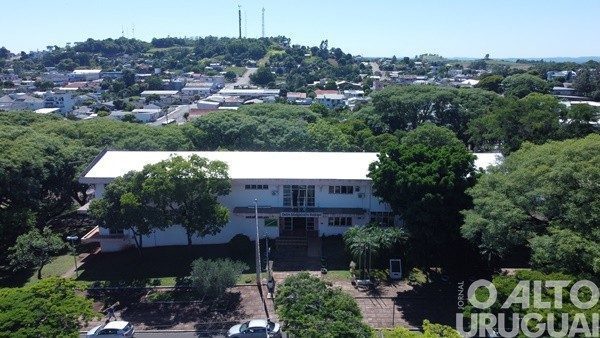 Prefeito de Planalto assina edital que abre inscrições para concurso público