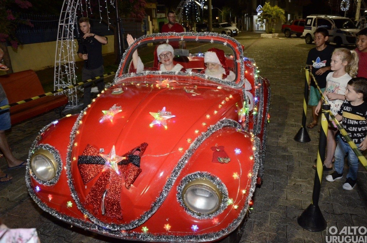 Programação especial de Natal anima público iraienses
