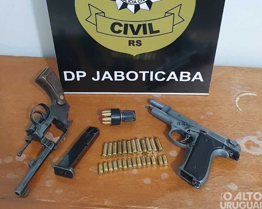 Polícia Civil apreende armas e munições em investigação de tentativa de homicídio