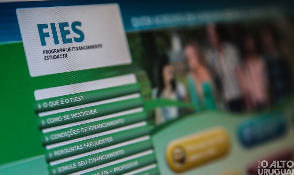 Governo divulga regras para renegociação de dívidas do Fies