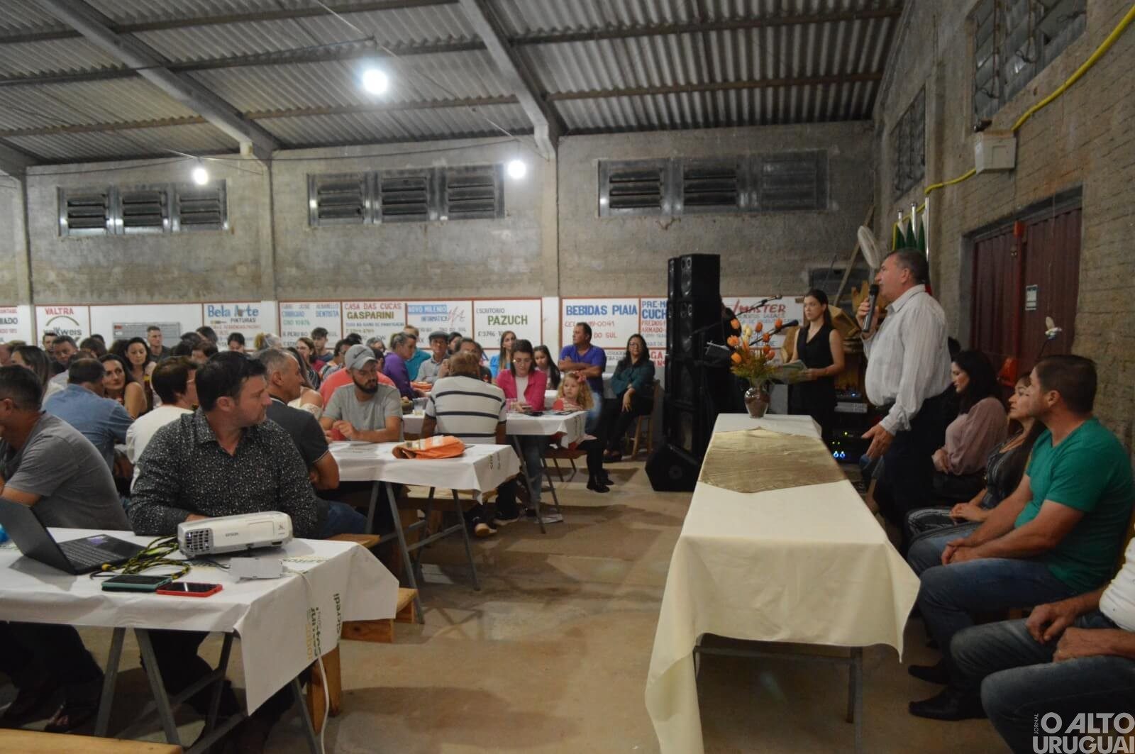 Taquaruçu do Sul promove jantar de inauguração do calçamento da linha Chiele/Pessotto