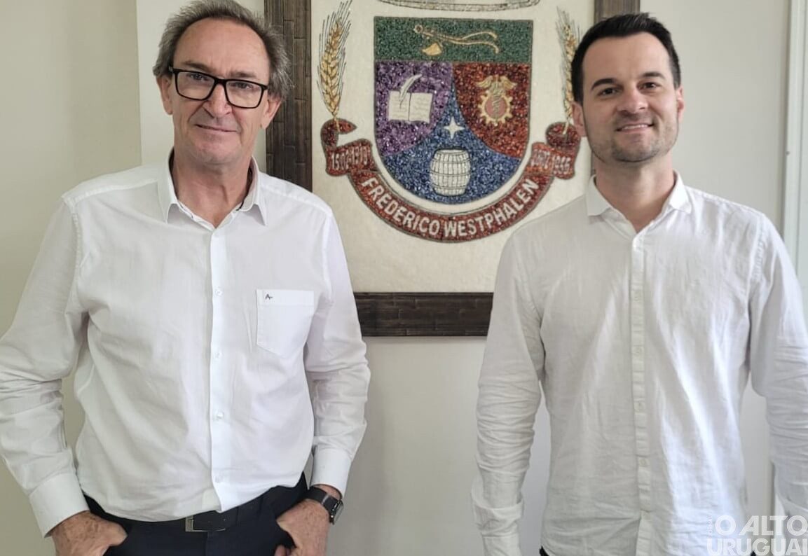 Prefeito Panosso retorna das férias e reassume o cargo