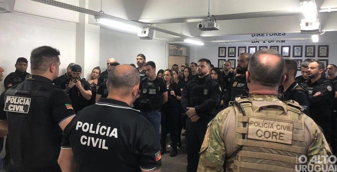 FW é alvo de operação contra furto e clonagem de carros de luxo
