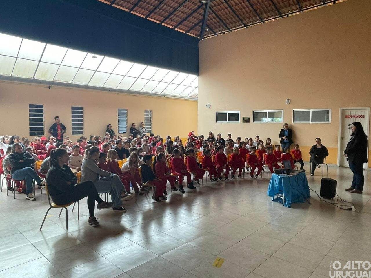 Educação Fiscal e NFG são temas de palestra em Pinhal