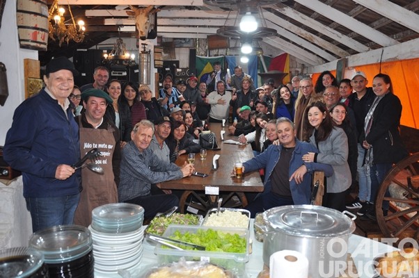 Grupo de argentinos participa de integração em FW