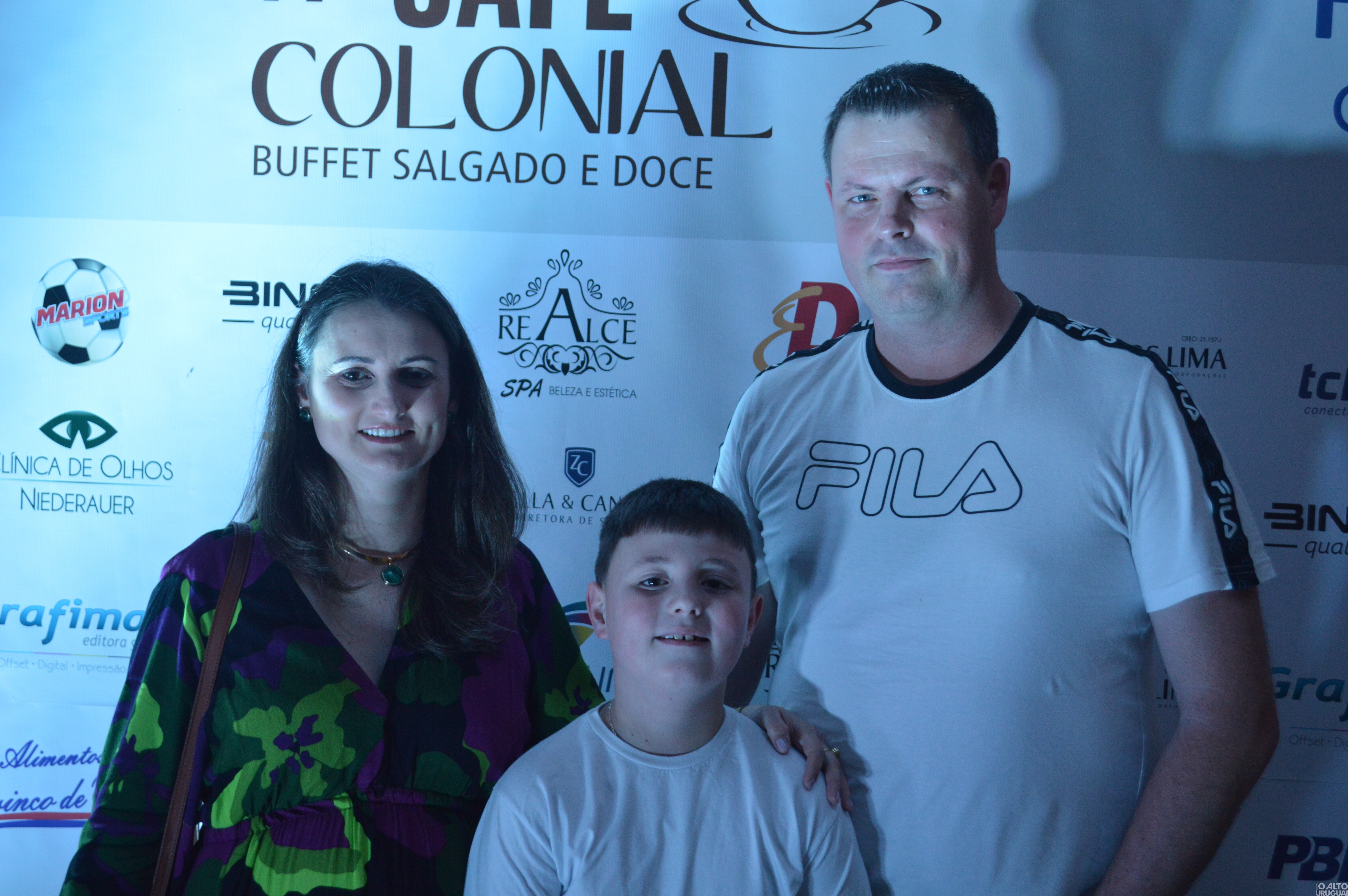Mais de 300 pessoas participam do 17º Café Colonial do Rotary Barril