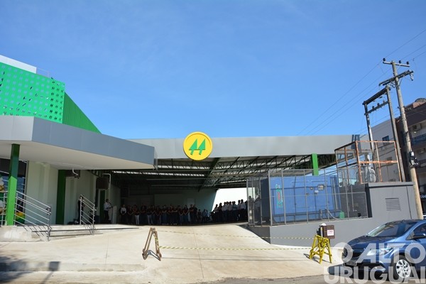 Cotrifred reinaugura supermercado em Iraí