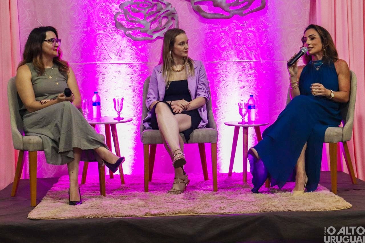 Palestra “Mulheres que se desafiam e inspiram” reúne grande público em Seberi
